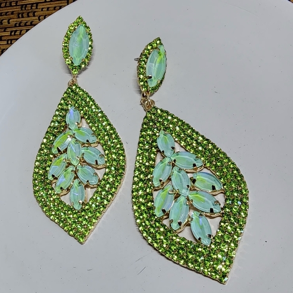 Statement Green Crystal Teardrop Drop Earrings - Picture 1 of 7